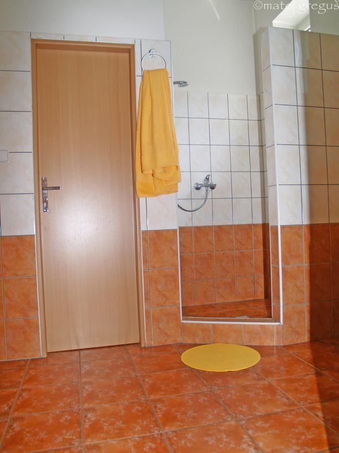 Penzion Central Zvolen Exteriör bild